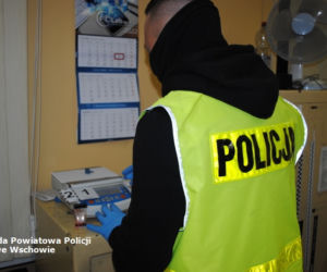 Prawie 200 porcji narkotyków w domu 17-latka
