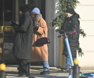 Marek Kondrat z żoną i córką w Warszawie