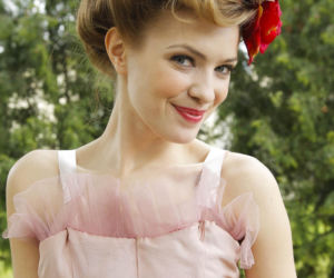 Paulina Gałązka kiedyś i dziś. Tak przez lata zmieniała się gwiazda filmu Dziewczyny z Dubaju