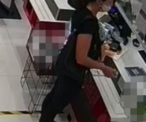 Miłośniczka drogich perfum z poszukiwana! Policja z Bydgoszczy prosi o pomoc [ZDJĘCIA] 
