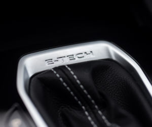 Renault Arkana E-TECH Hybrid 145 KM Intens