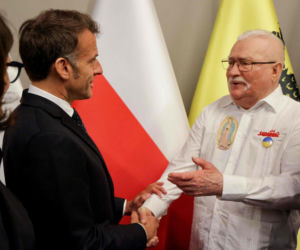 Macron i Wałęsa w Gdańsku. Te zdjęcia mówią więcej niż tysiąc słów