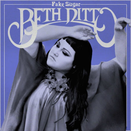 Beth Ditto prezentuje pierwszy singiel z solowej płyty Fake Sugar