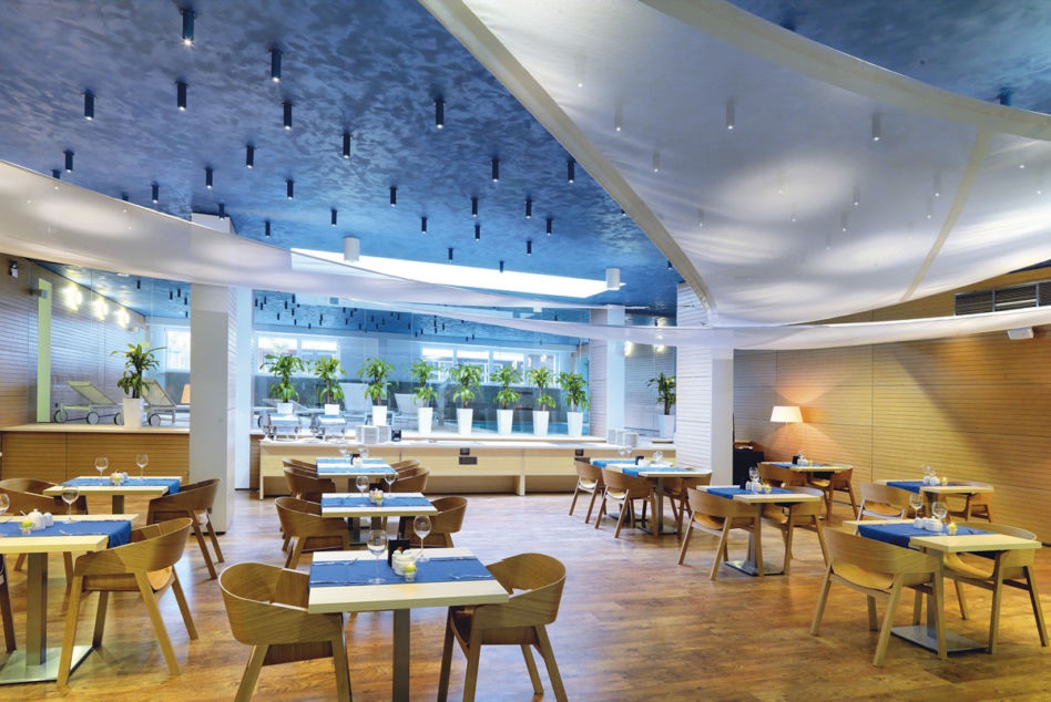 Hotel GOLDEN TULIP w Międzyzdrojach