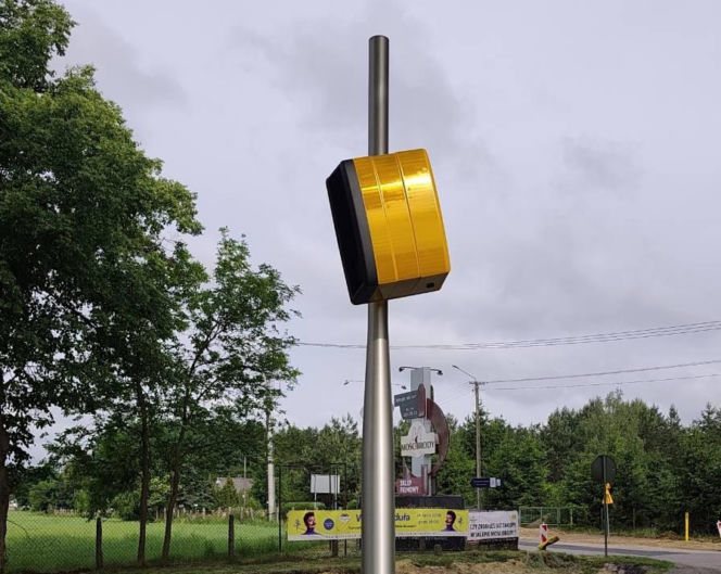 Nowoczesny fotoradar został zamontowany na DK63 w Mościbrodach