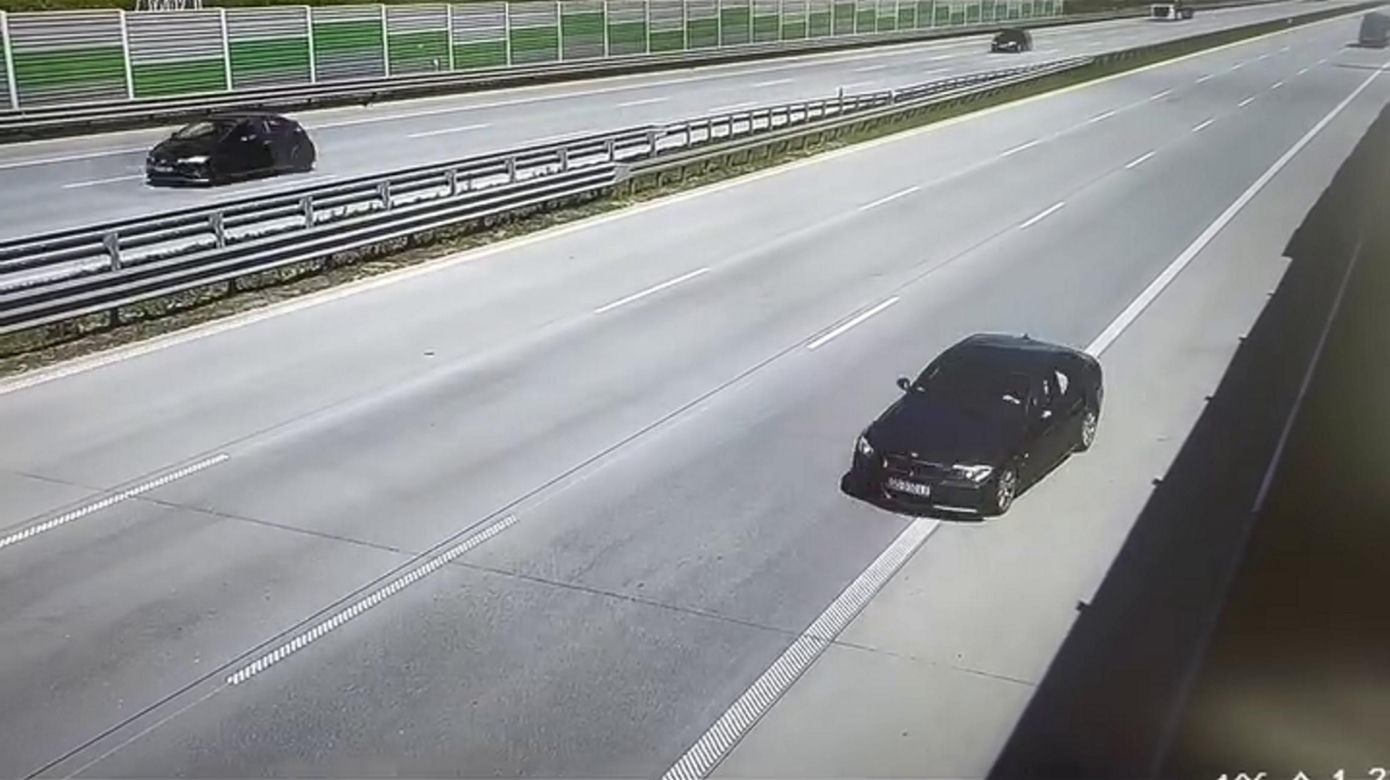 Wiceminister infrastruktury o szokującym zdarzeniu na A1 pod Piotrkowem Tryb. Kierowca BMW jechał pod prąd prosto na niego [ZDJĘCIA].