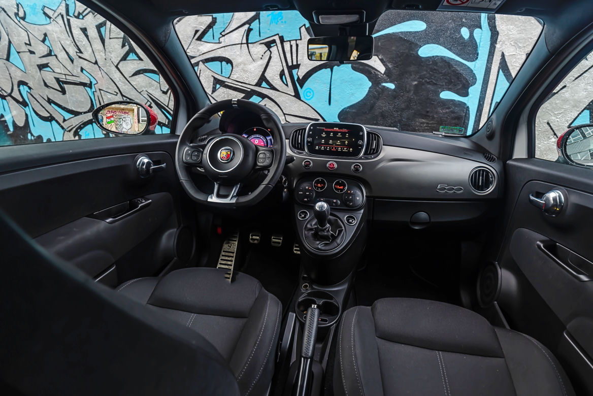 Abarth 595 Pista 1.4 T-Jet 165 KM MT5