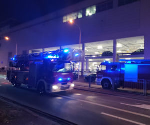 Ogromna akacja straży pożarnej, kilkanaście wozów pod Galerią Wileńską. Co się dzieje?