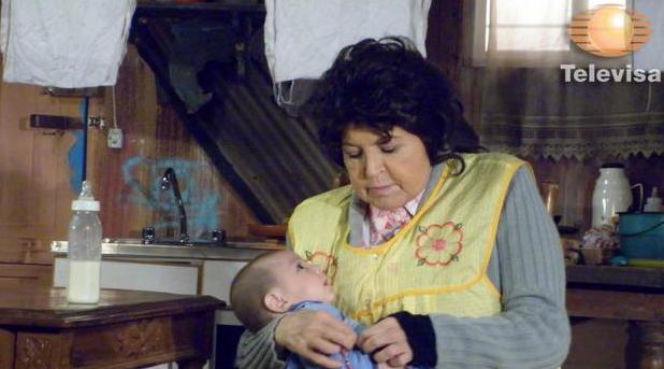 UKRYTA MIŁOŚĆ: Mateo/Rodrigo junior z przybraną matką