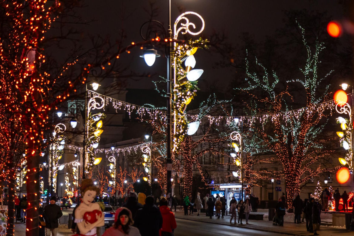 Iluminacja świąteczna 2023 w Warszawie - zdjęcia