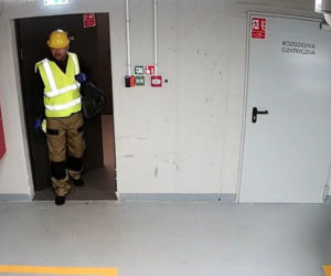 Parszywi złodzieje okradli Ukrainki na 65 tysięcy złotych! Czy to oni? Szuka ich policja!