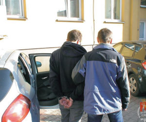 Oszuści płacili fałszywymi kartami