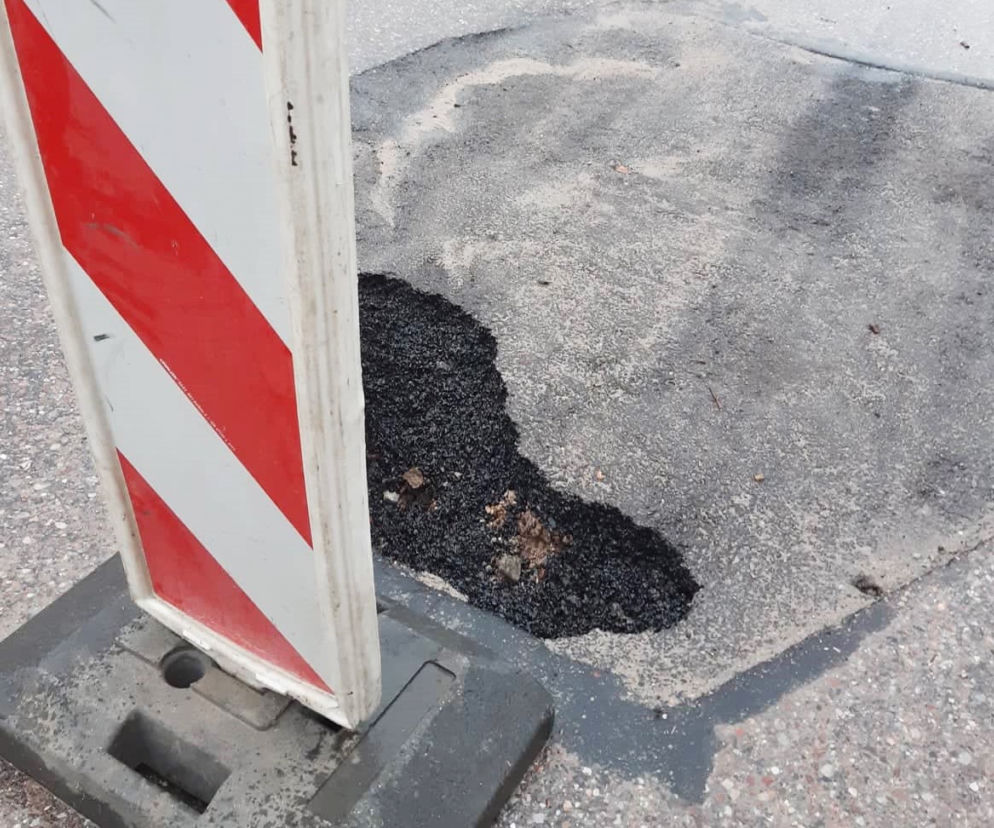 dziura w drodze