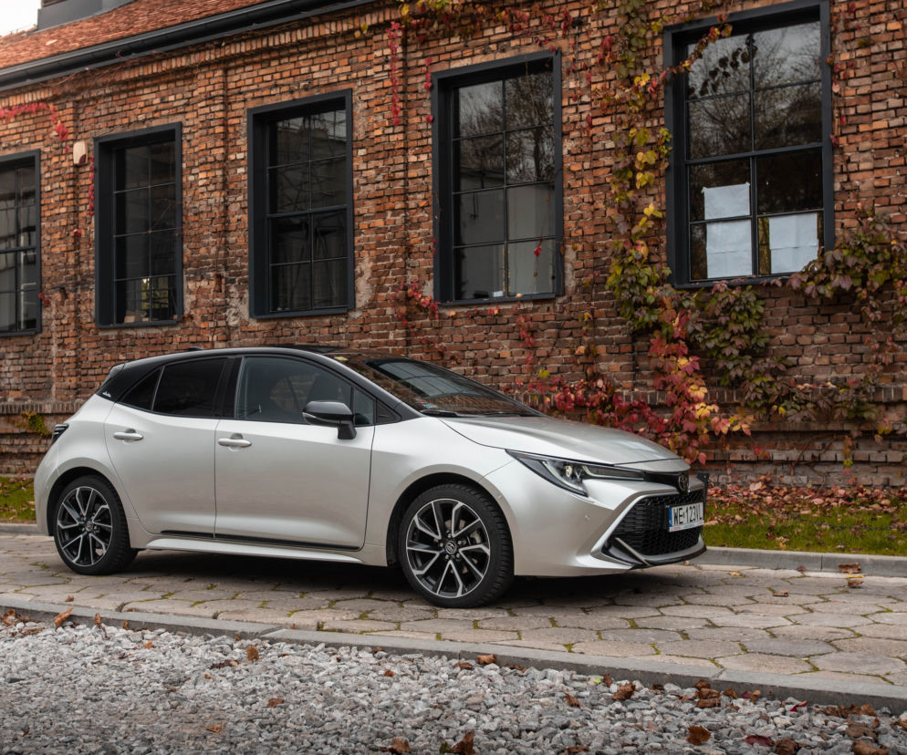 Toyota Corolla Hatchback 1.2 Turbo 116 KM 6 M/T 