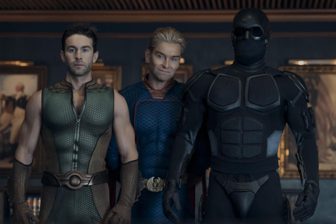 Chace Crawford, Antony Starr i Nathan Mitchell jako Deep, Homelander i Black Noir w 5. sezonie The Boys