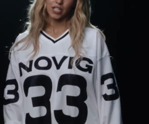 Rozebrana Sydney Sweeney w sportowej reklamie