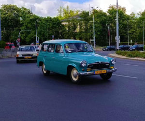 Parada zabytkowych pojazdów w Szczecinie