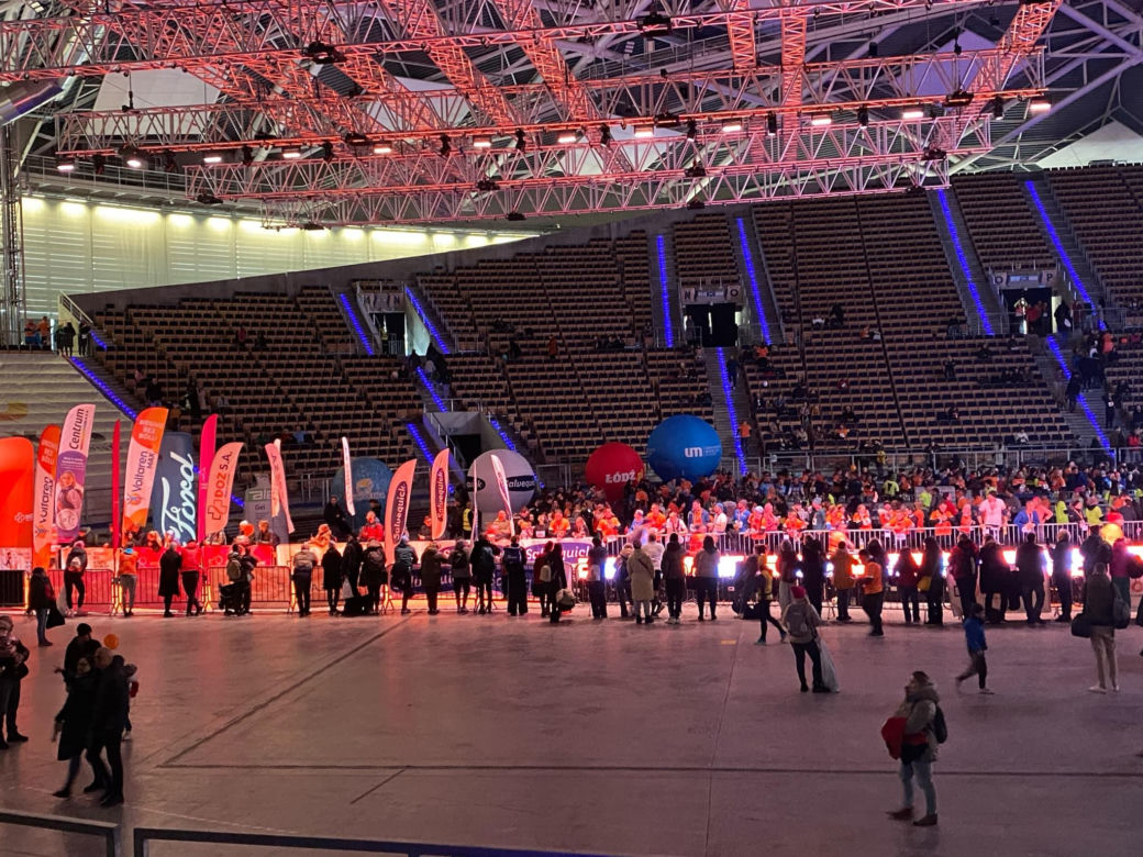 DOZ Maraton Łódź 2025. Biegacze opanowali Łódź. Kto wygrał najważniejszy bieg?