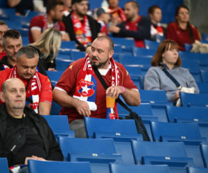 Tak kibice Wisły Kraków bawili się na trybunach. Znajdź się na zdjęciach