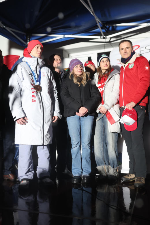 Kacper Tomasiak powitany po IO w rodzinnych stronach