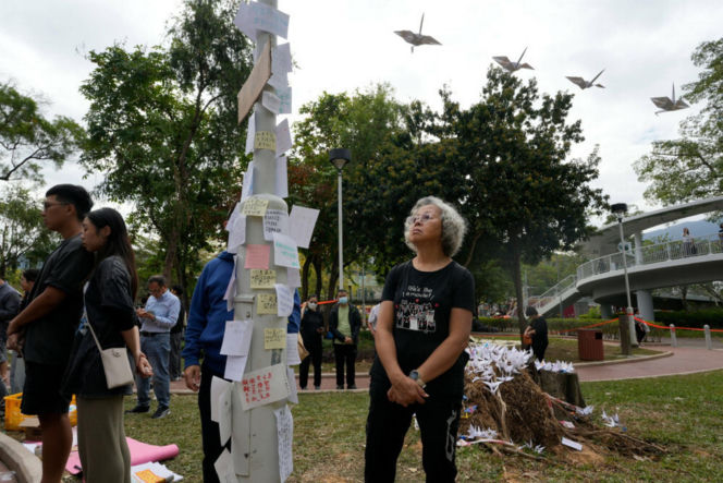 Hongkong/ Policja: zakończono przeszukiwanie pogorzeliska na osiedlu Tai Po; w pożarze zginęło 159 osób