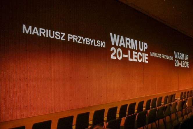 Pokaz mody WARM-UP Mariusza Przybylskiego