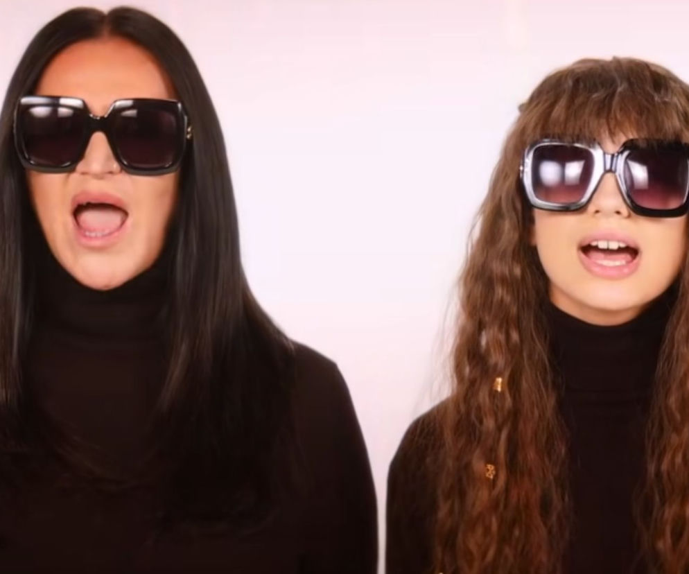 Viki Gabor i Kayah - ramię w ramię ze strajkującymi kobietami. Artystki zmieniły tekst swojej piosenki [WIDEO]