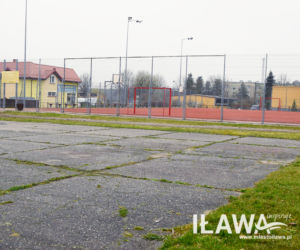 SP5 i SP4 w Iławie z remontami sali gimnastycznej i boisk