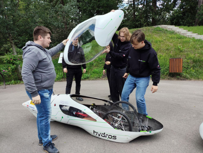 Hydros i Hydra gotowe do kolejnego Shell Eco-marathon. Jak zmieniły się bolidy?
