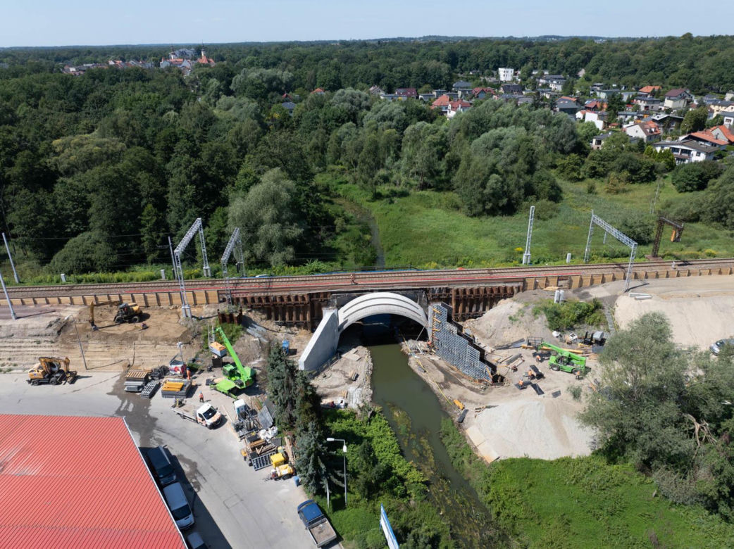 Kobiór – przebudowa mostu kolejowego nad rzeką Korzeniec