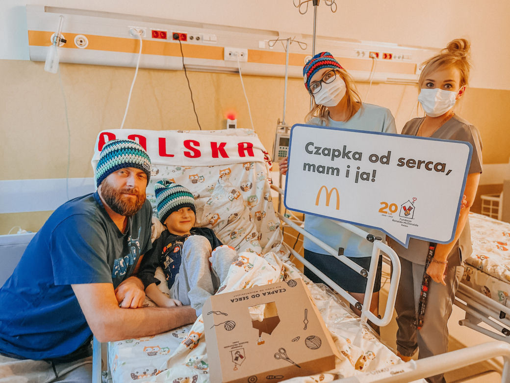 "Czapki od serca" od osadzonych z Grochowa