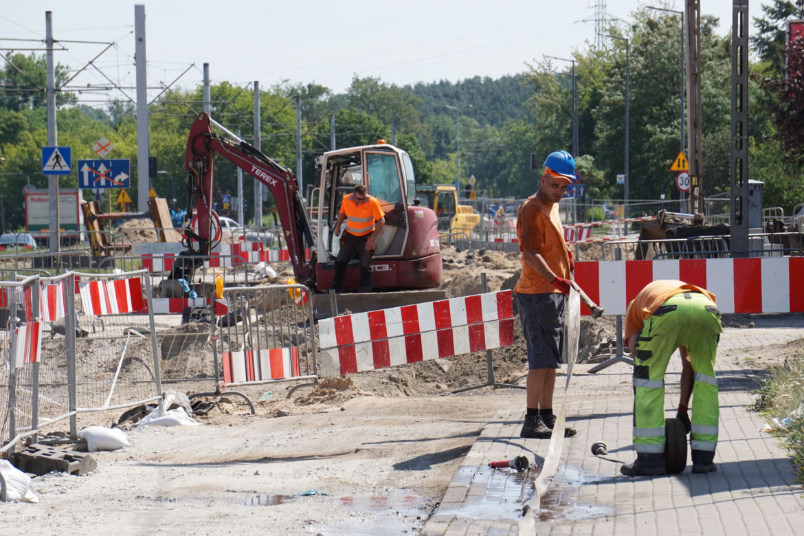 Budowa nowego torowiska na ul. Perłowej w Bydgoszczy 