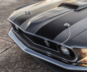 1000-konny Ford Mustang Mach 1