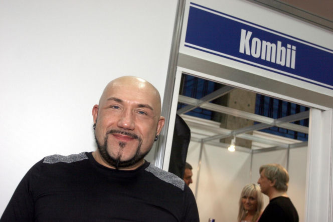 Tak Grzegorz Skawiński wyglądał w czasach O.N.A. Dziś jest jedną z ikon polskiej muzyki
