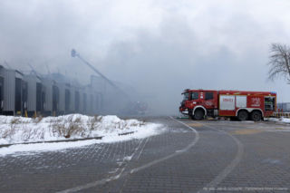 Pożar hali pod Poznaniem