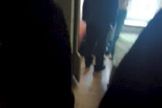 Restaurator zaatakował 15-letnią praktykantkę? Szokujące nagrania. Sprawę bada policja