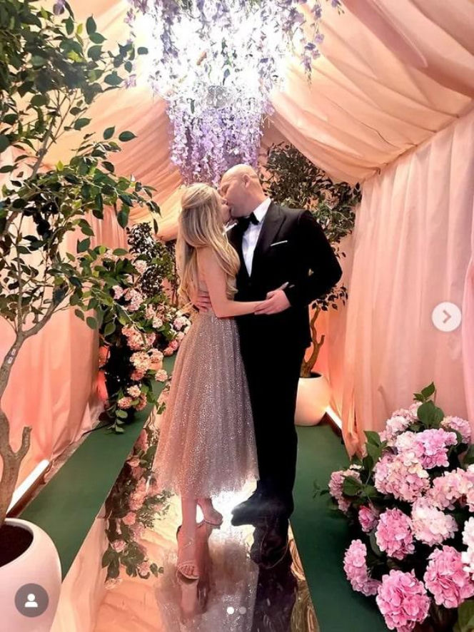 Zabawa u boku celebrytów, potem powrót do szpitalnej rzeczywistości. Tak Anita i Adrian weszli w Nowy Rok