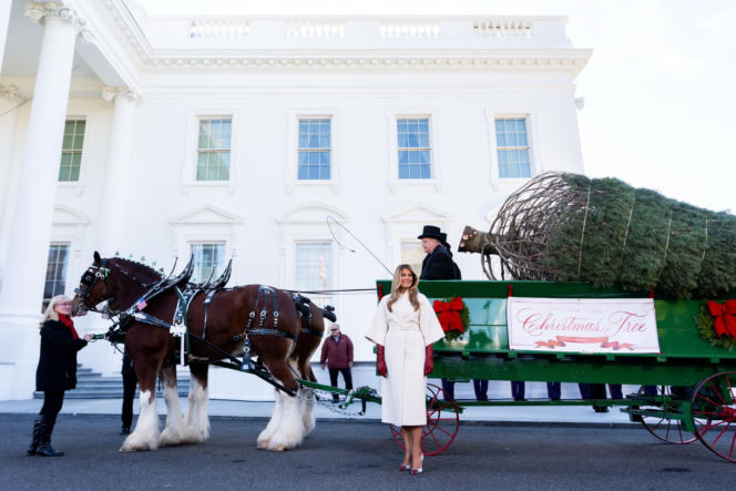 Melania Trump udekorowała Biały Dom. Święta lepsze niż za Bidena?