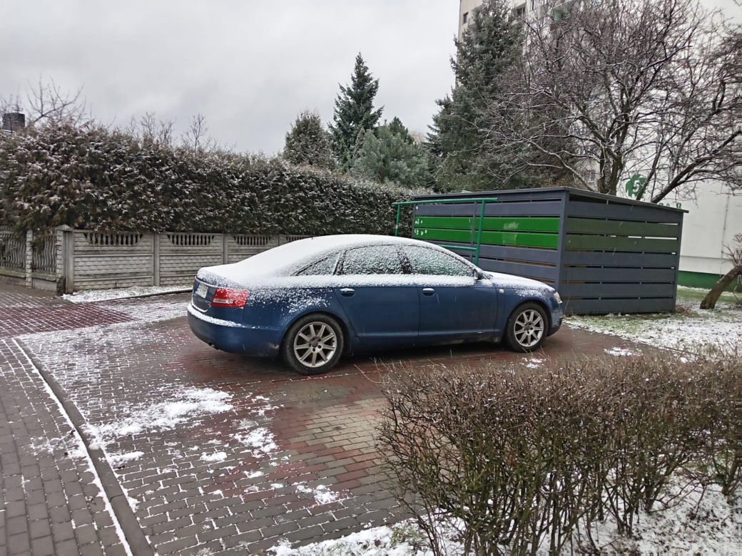 Śnieg w Łodzi. Jak wygląda sytuacja na drogach? Zapytaliśmy kierowców