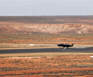 MQ-28A Ghost Bat odpalił pocisk AMRAAM