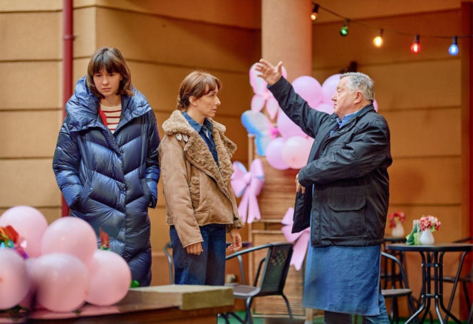 "Na Wspólnej", odcinek 4183: Eliza postanawia definitywnie zakończyć relację z Bartkiem. Wichrowski nie potrafi zaakceptować jej decyzji