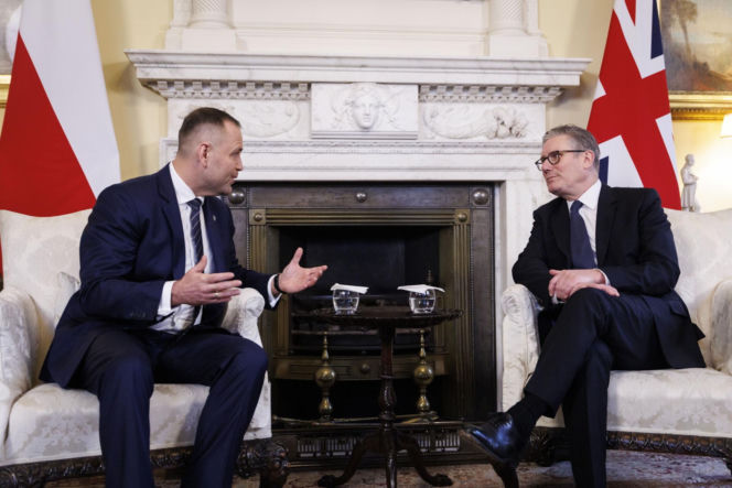 Karol Nawrocki, Keir Starmer