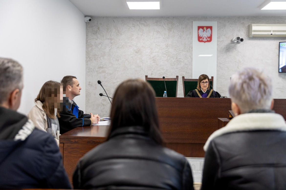 19-latka pozywa Skarb Państwa za powikłania po szczepieniu na Covid-19