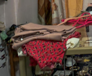 Barbara Bursztynowicz ubiera się w komisie