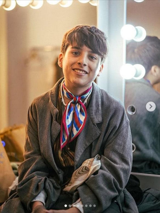 Ma dopiero 14 lat, a doświadczenia może pozazdrościć mu niejeden artysta. To faworyt Eurowizji Junior!