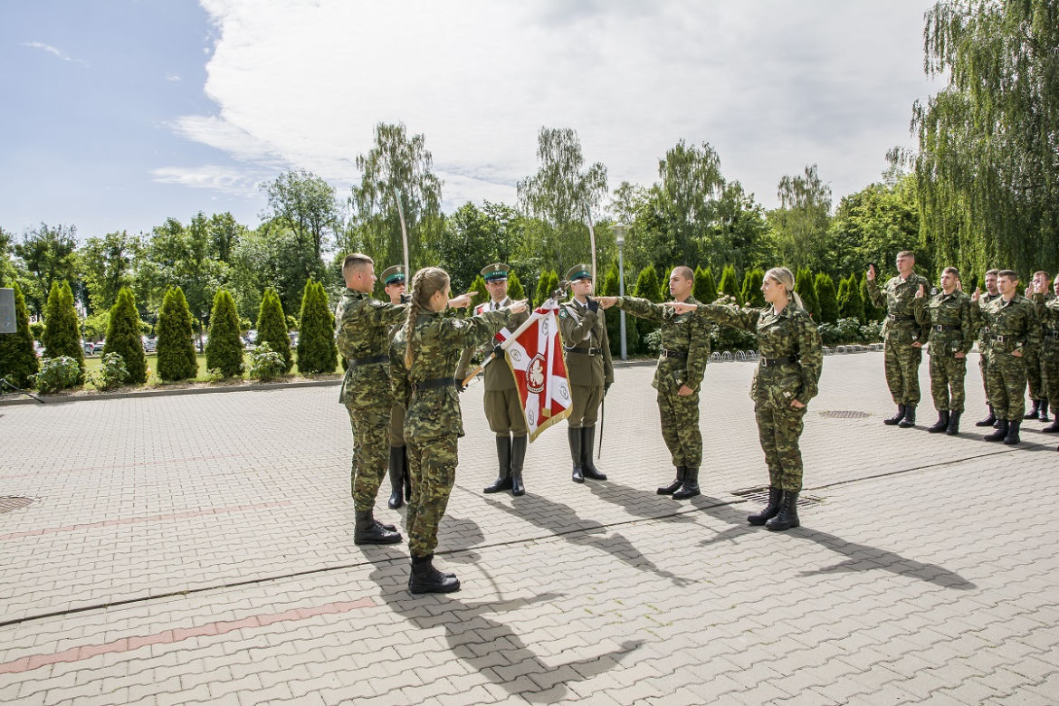 Lubelskie: Kilkudziesięciu nowych strażników granicznych. To największa grupa od wielu lat! [GALERIA]