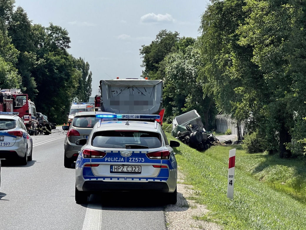 Potworny wypadek w Grębiszewie. Zginęła rodzina