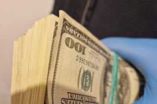 Przemycali papierosy balonami. To było ich stałe zródło dochodu 