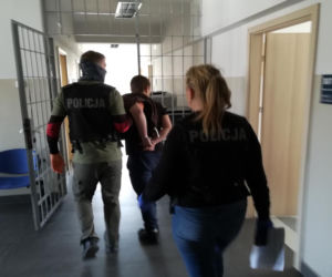 Brał udział w rasistowskim napadzie na terenie Torunia. Na koncie ma o wiele więcej 