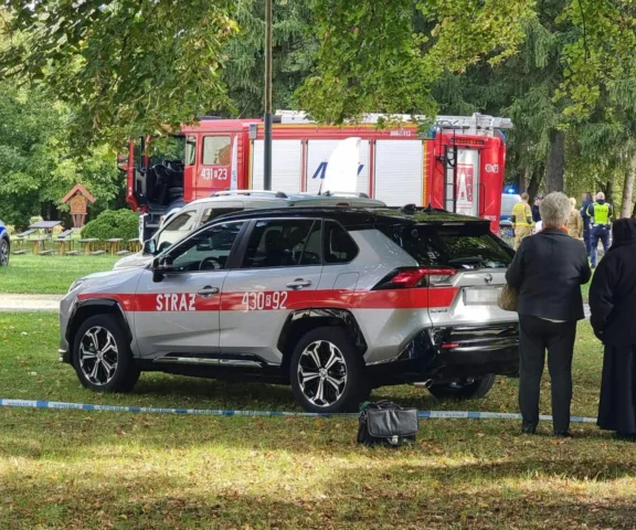 Atak nożownika w klasztorze. Ksiądz zginął. Apel szkoły